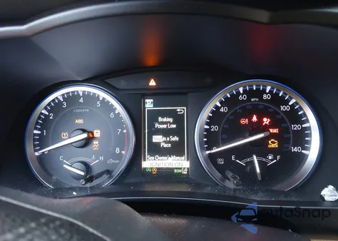 2018 Toyota Highlander Xle z USA, uszkodzony, nr VIN 5TDKZRFH7JS242539